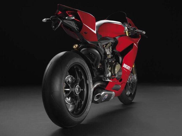 eicma 2012 ducati unveils track oriented 1199 panigale r for wsbk homologation