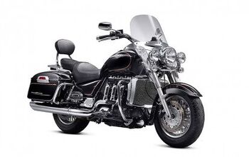 Unchained: 2013 Triumph Rocket III Free of Power Restrictions