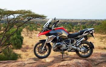 Transport Canada Recalls 2013 BMW R1200GS for Traction Control Bug