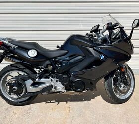 2013 bmw f800gt is in flawless condition w only 3295 miles