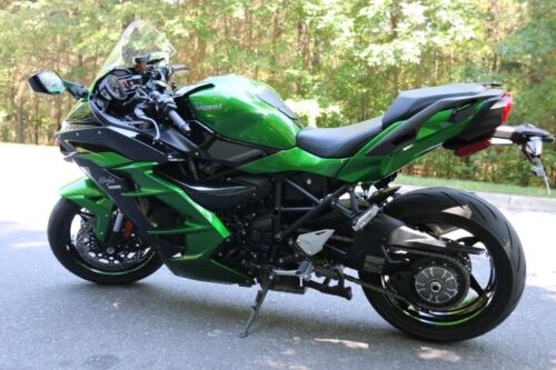 2018 kawasaki h2 sx se in show room condition with only 2155 miles