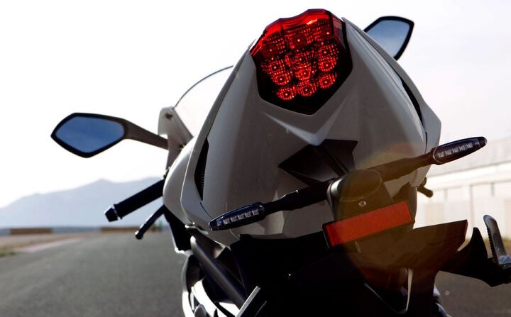 triumph turn signal recall affects 3 799 motorcycles in us