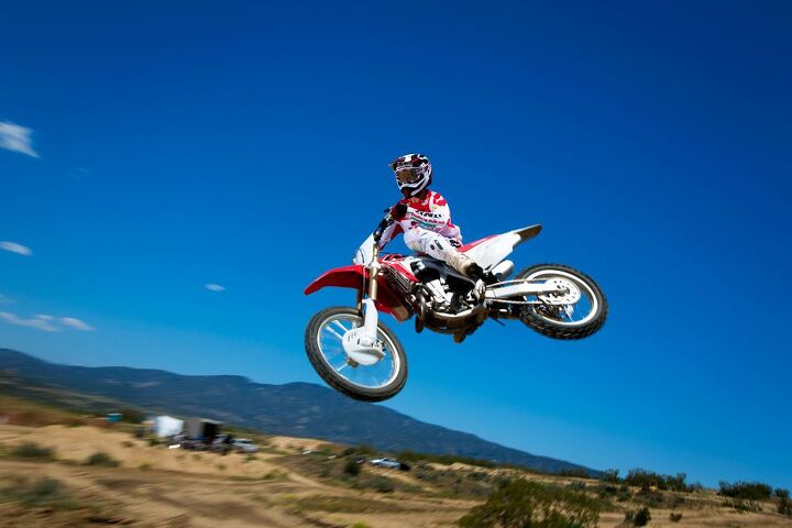 honda crf450r gets further refined for 2014