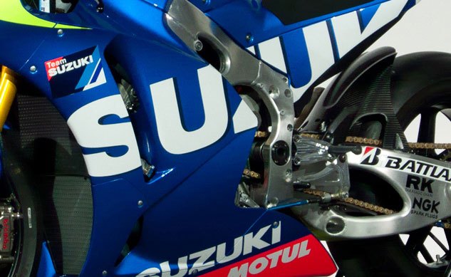 suzuki pushes motogp return back to 2015