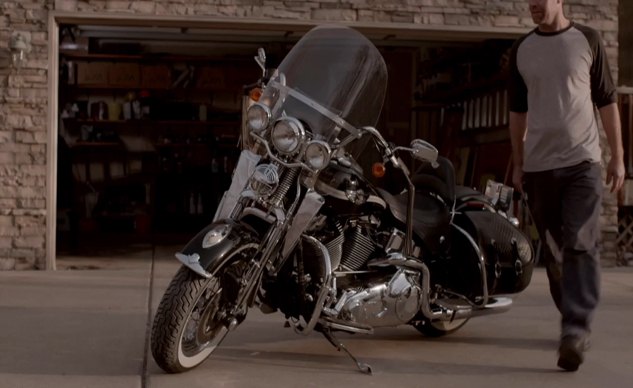 new indian commercial pokes fun at harley davidson