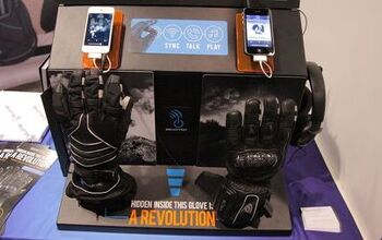 2013 AIMExpo: BearTek Bluetooth Gloves – Video