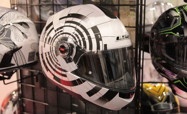 ls2 ff386 helmet MATT BLACK FLIPUP ls2helmetsindia OEM electric shield for the LS2 Strobe and FF38 LS2 FF386 MATT HELMET