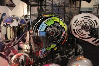 capacete ls2 helmets ff358 magnatech liner wicks moisture to keep you cool LS2 HELMETS BRASIL - CLASSIC