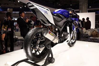Yamaha R25 250cc Sportbike Prototype Revealed – Video | Motorcycle.com