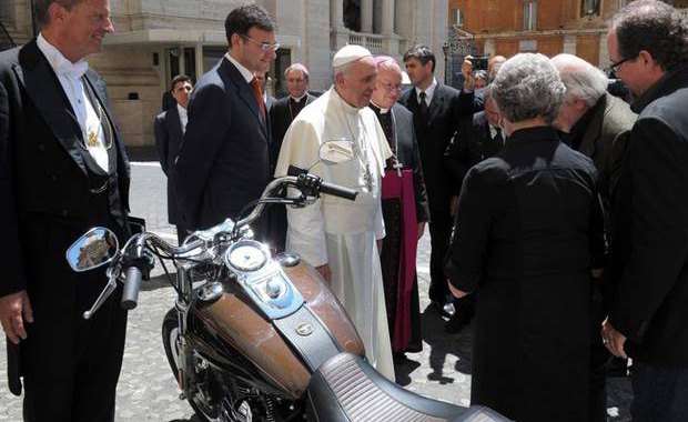 pope s harley sells for 329 000 at auction
