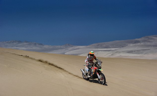 day 9 dakar 2014 coma wins increases overall lead