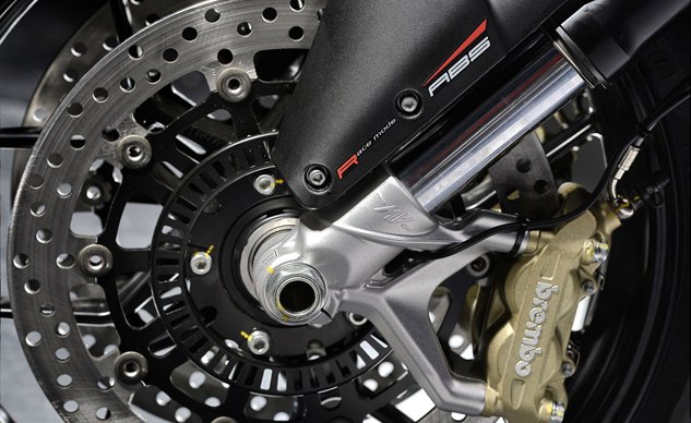 2014 mv agusta 3 cylinder models now feature abs