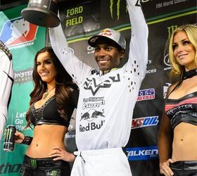 すず 2014 AMA Supercross - Detroit Results | Motorcycle.com