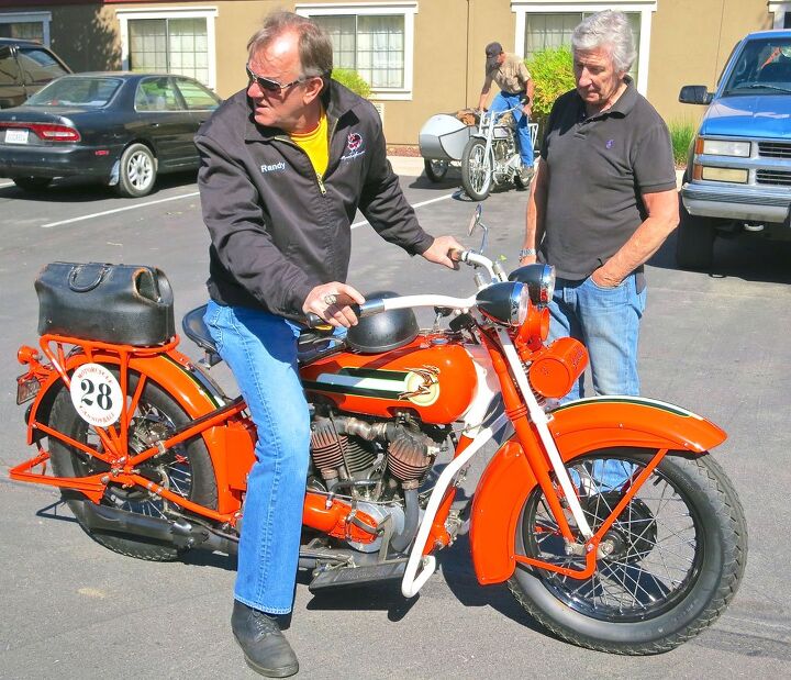 stephen wright r i p, Steve Wright checks out Randy Aron s 1928 Harley JD at the 2013 Bud Ekins Memorial Ride