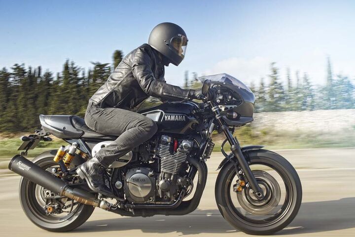 2015 yamaha xjr1300 and xjr1300 racer announced for intermot