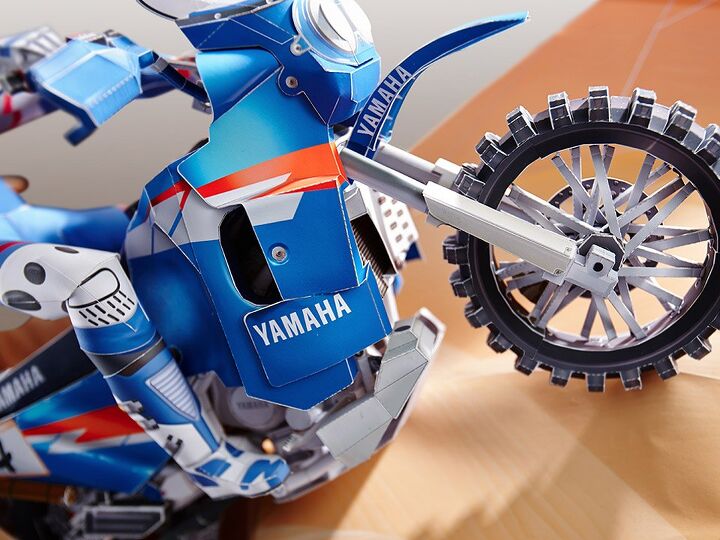 get ready for the dakar rally with new yamaha paper crafts display