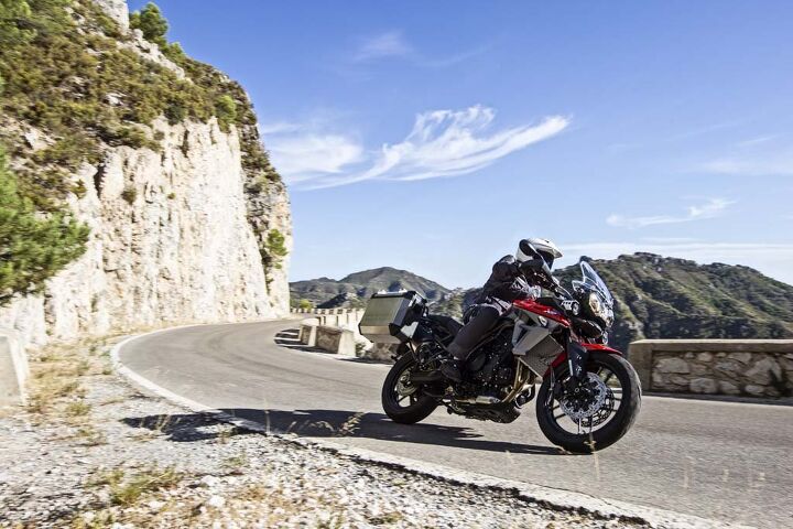 2015 triumph tiger 800 xrt and xca announced
