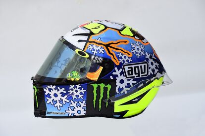 agv pista gp r carbon iannone 2017 helmet Valentino Rossi Limited Edition Mugello 469 Kentucky Kid Tribute Motorcycle AGV Pista GP-R Review