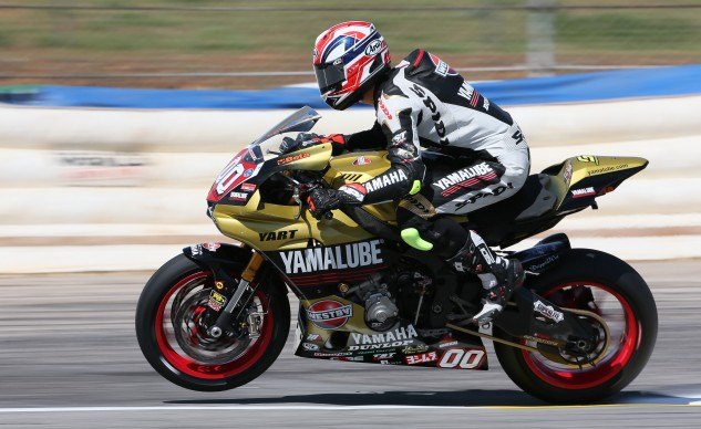 josh day high sides during motoamerica practice injury rules him out of sunday s