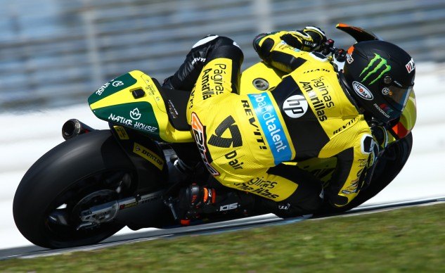 rev it moto2 rider alex rins chooses the safety of dainese d air