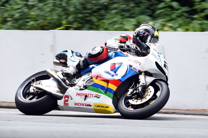 2016 isle of man tt rst superbike tt, Also noteworthy was Bruce Anstey s eighth place finish in the Honda RC213V S debut in the Isle of Man TT Photo by Dave Neale