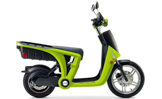 2015 2016 mahindra genze 2 0 electric scooter recalled