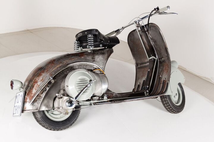 world s oldest vespa scooter expected to sell for more than 300 000
