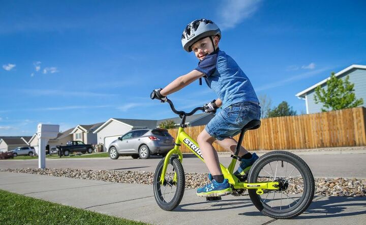 strider announces balance bike with pedals