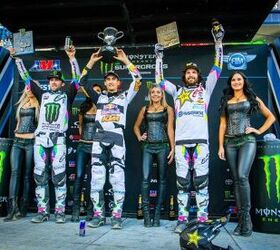 A Dramatic Finish to Monster Energy Supercross in Foxborough