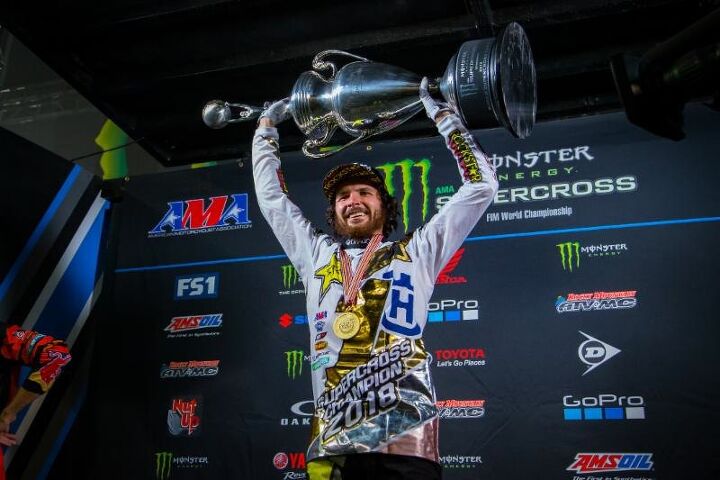 new era of monster energy supercross ushers in record setting growth in 2018, Jason Anderson captured his first career 450SX Class Championship at the final round of the 2018 Monster Energy Supercross season in Las Vegas on May 5 Photo credit Feld Entertainment Inc