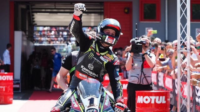 two wins at imola makes jonathan rea almost the wsbk goat