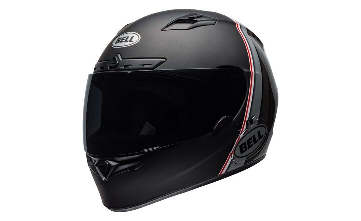 Bell Helmets Unveils 2019 Line | Motorcycle.com Bell Helmets Unveils 2019 Line | Motorcycle.com