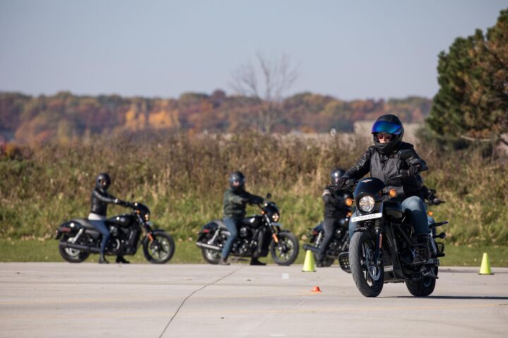 harley davidson to give away 500 h d riding academy classes for the holiday season