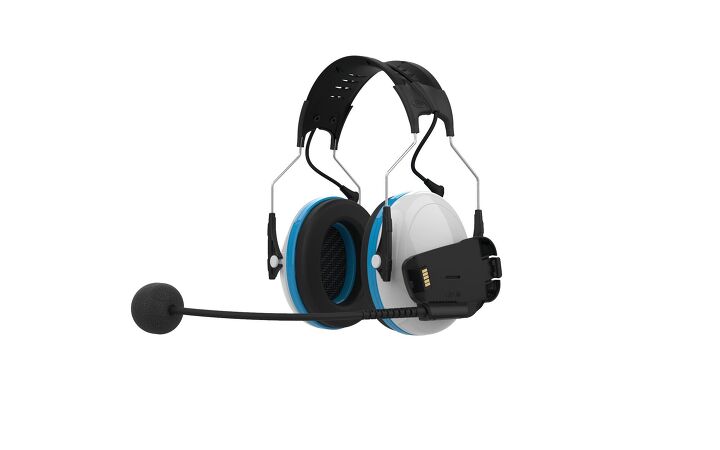 cardo announces new packtalk headphones