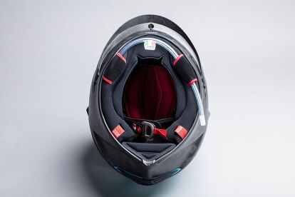 agv pista futuraro GP RR PERFORMANTE CARBON/RED The helmet created for MotoGP is now available to all riders PISTA GP RR FRANKY 2026