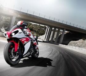 2012-yamaha-yzf-r1-video-
