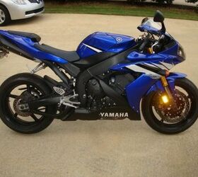 Canadian Speeder's Yamaha R1 Seen in Now-Famous YouTube Video Sold in Auction