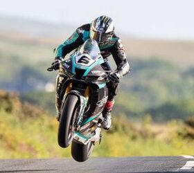  Michael Dunlop at Rhencullen in TT Superbike Qualifying. Photo by IOMTT.