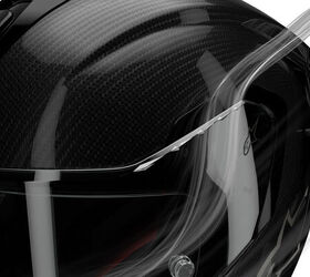 Look closely and you’ll see the turbulators on the upper edge of the faceshield. 