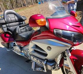 2012 Honda Goldwing Motorcycle - Serious Offers Only! - Call Me (No Te