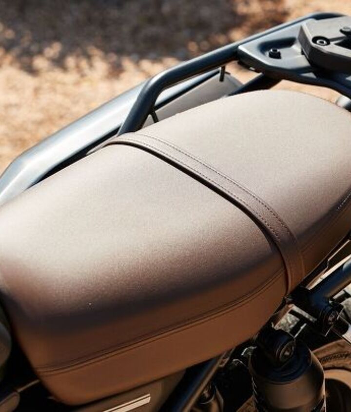 2023 honda scl500 gallery, A Good Seat