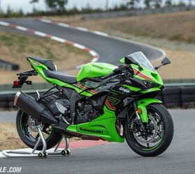 Supersports might be fading, but Kawasaki is keeping the flame burning with the ZX-6R.