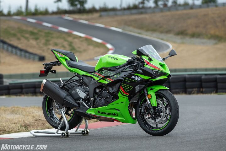 Supersports might be fading, but Kawasaki is keeping the flame burning with the ZX-6R.