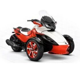 2015 Can-Am Spyder ST S Special Series