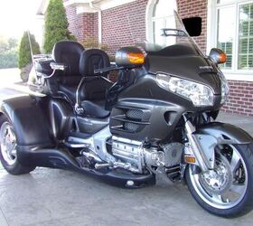 2010 Honda Goldwing 1800 Trike Comfort Package WITH ONLY 27384 MILES
