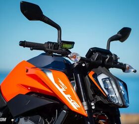 church of mo 2019 ktm 790 duke review first ride, KTM s styling has always been polarizing Place me among the fans of the 790 Duke s looks However the first thing I d change would be those ugly DOT mandated turn signals