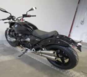 Kawasaki Ninja® e-1 ABS, EV Motorcycle