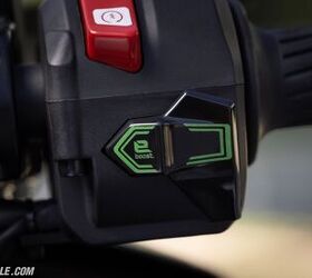 The right bar is where the magic happens with this, the E-Boost button. Those with smaller hands might have a harder time reaching the button with their thumb while turning the throttle, but no matter how you hit it, you better hold on once you do.