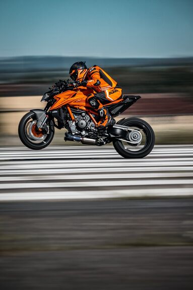 KTM Unveil The 2024 1390 Super Duke R Evo | Motorcycle.com
