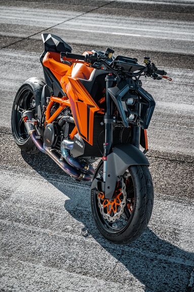 KTM Unveil The 2024 1390 Super Duke R Evo | Motorcycle.com
